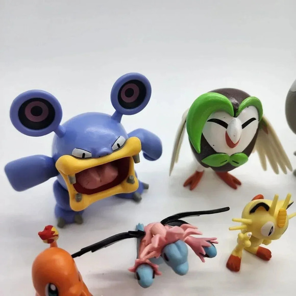 Lot of 12 Pokemon Mini Figures Jakks WCT Pikachu Minccino Charmander Squirtle - Picture 2 of 12